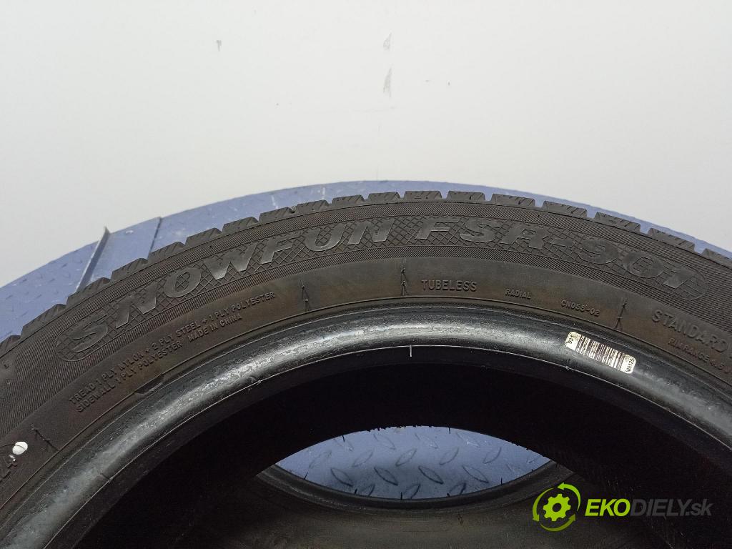 Toyota Yaris 2006 pneumatika ZIMA: 6937833500343