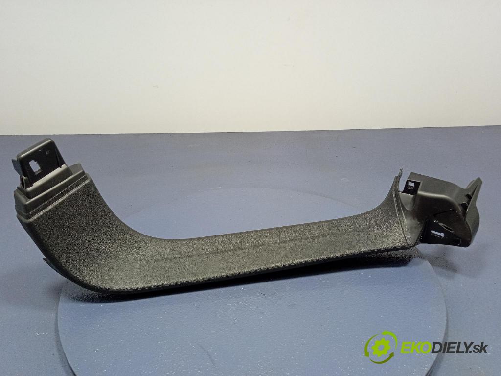 Audi Q7 2024 kryt Plast: Interiéry: 4M0867608F