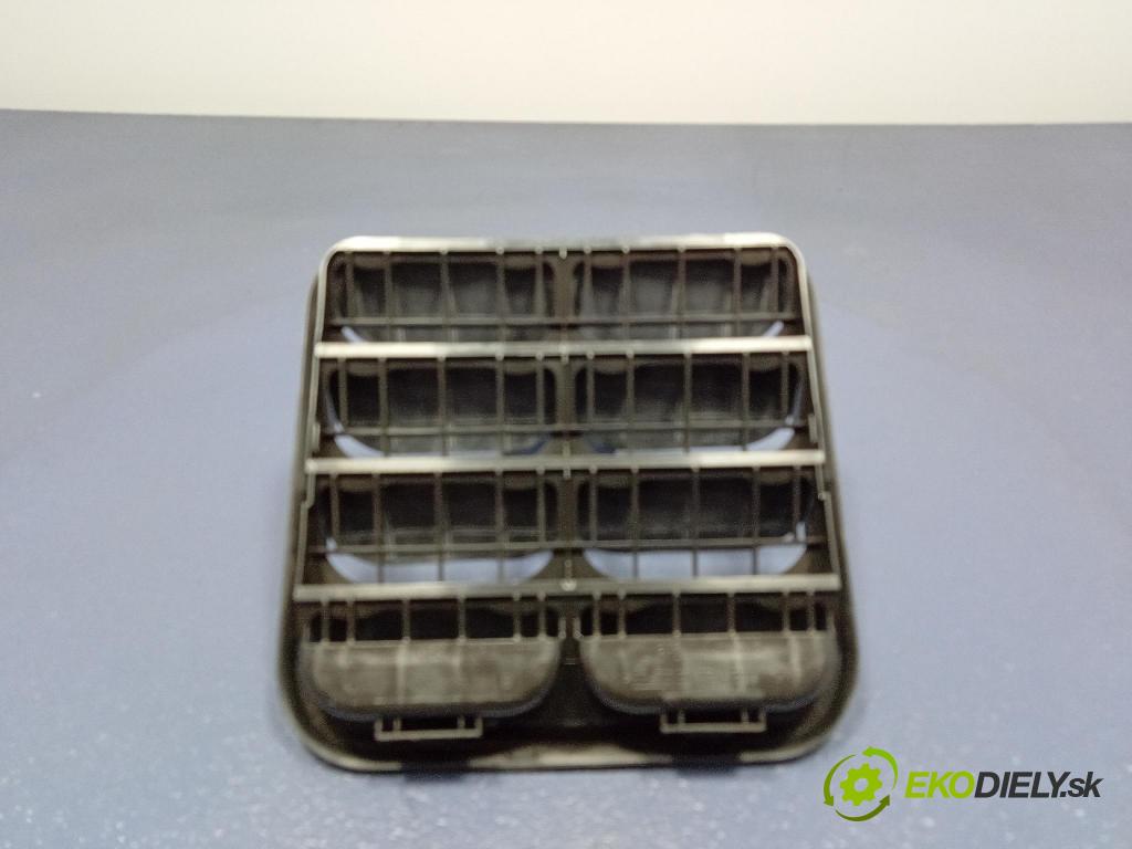 Audi Q7 2024 GRIDS: Prúd vzduchu: Vzduch: 4M0819181B
