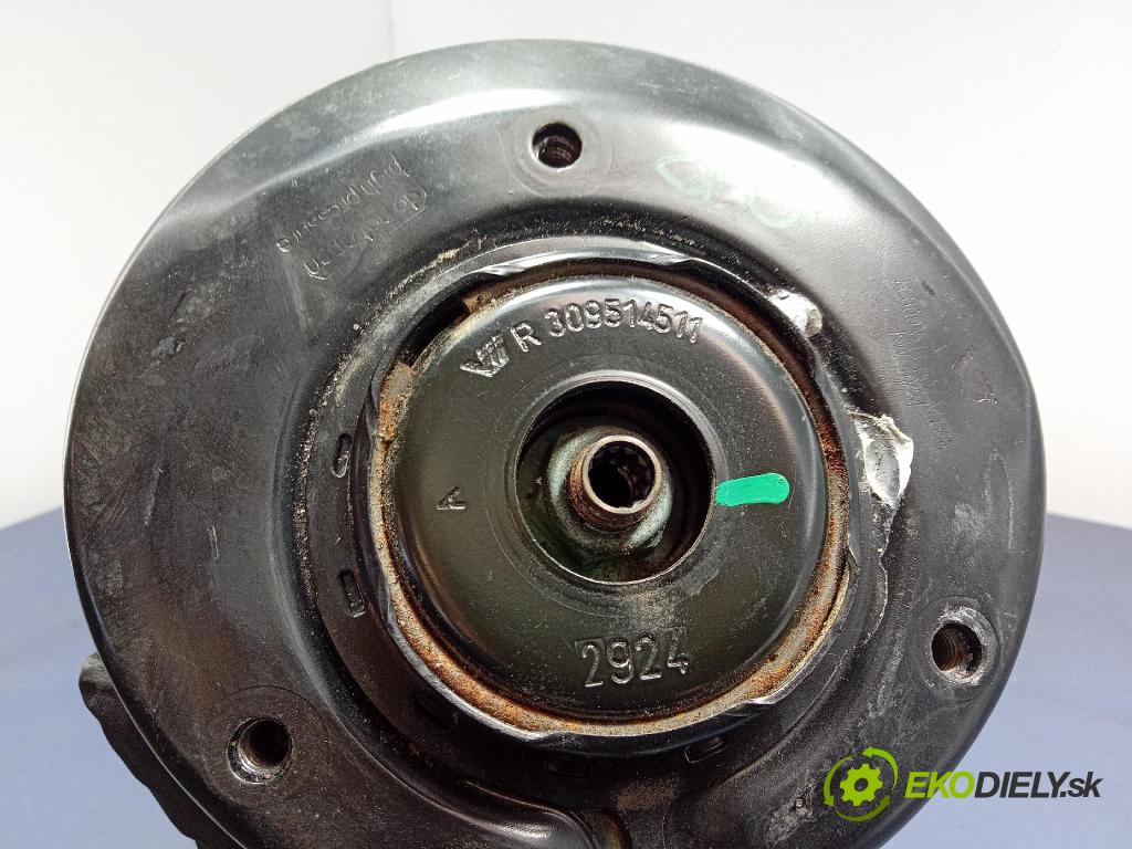 Audi Q7 2024 tlumič před pravy 4M0616039BF