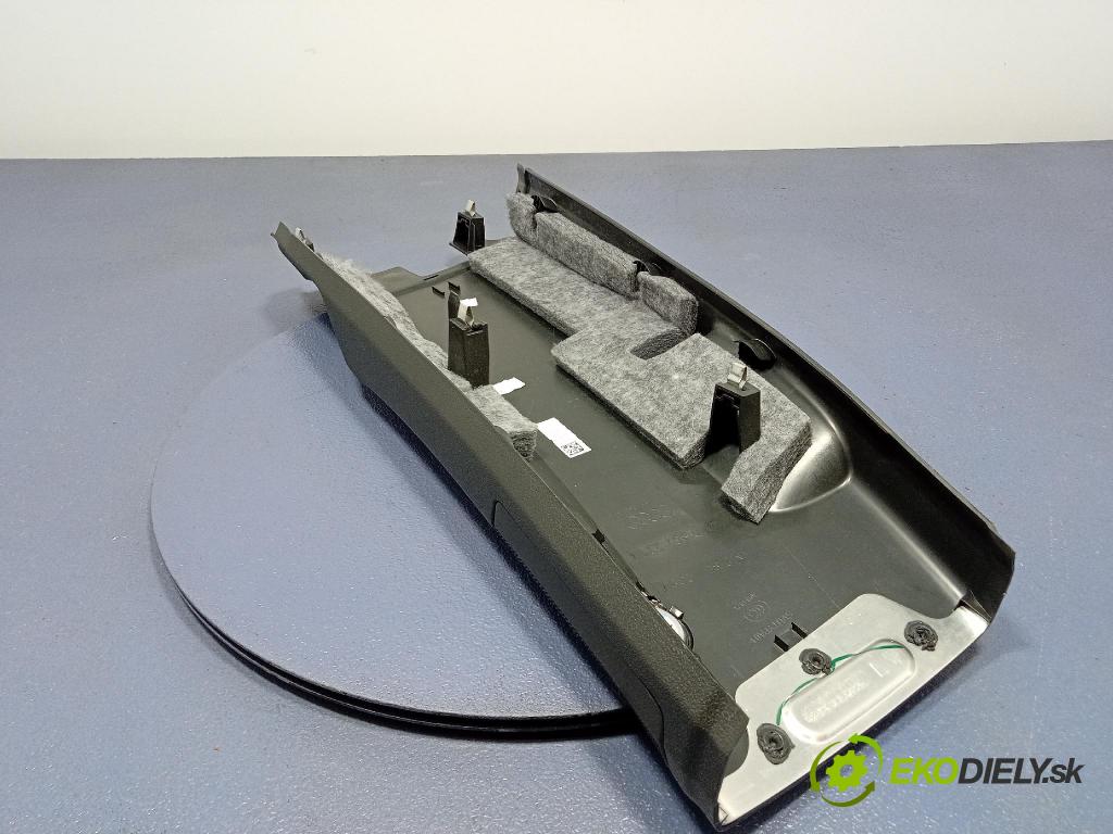Audi Q7 2024 kryt Plast: Interiéry: 4M0867239F
