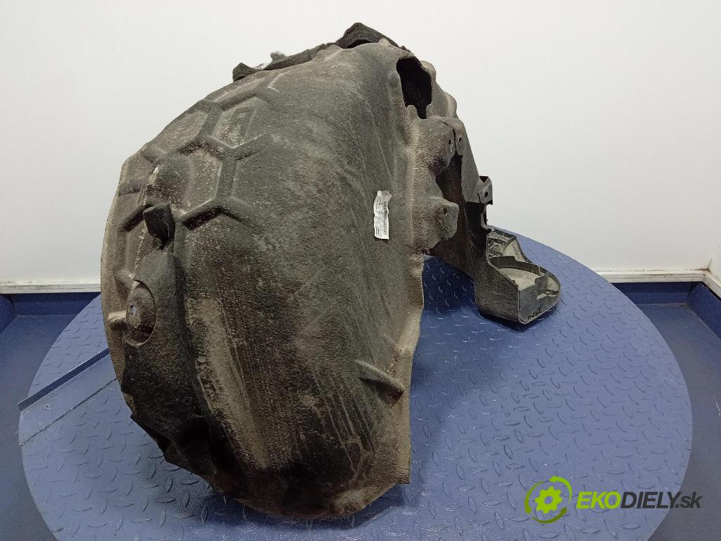 Audi Q7 2024 Blatník: plastický: zad 4M0810172K