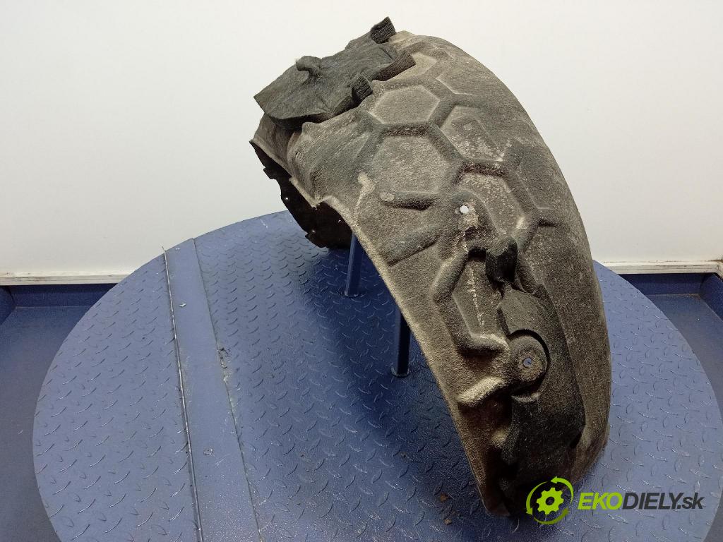 Audi Q7 2024 Blatník: plastický: zad 4M0810172K