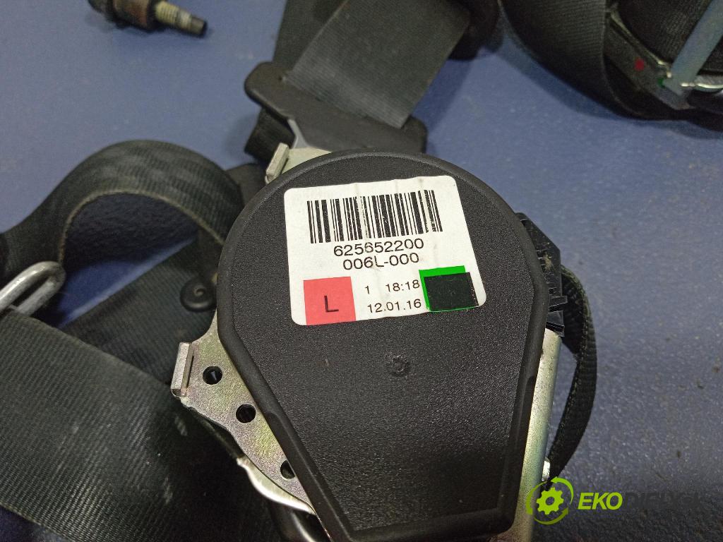 Ford Focus 2016 kokpit,pristrojová doska F1EB-A04305-CB