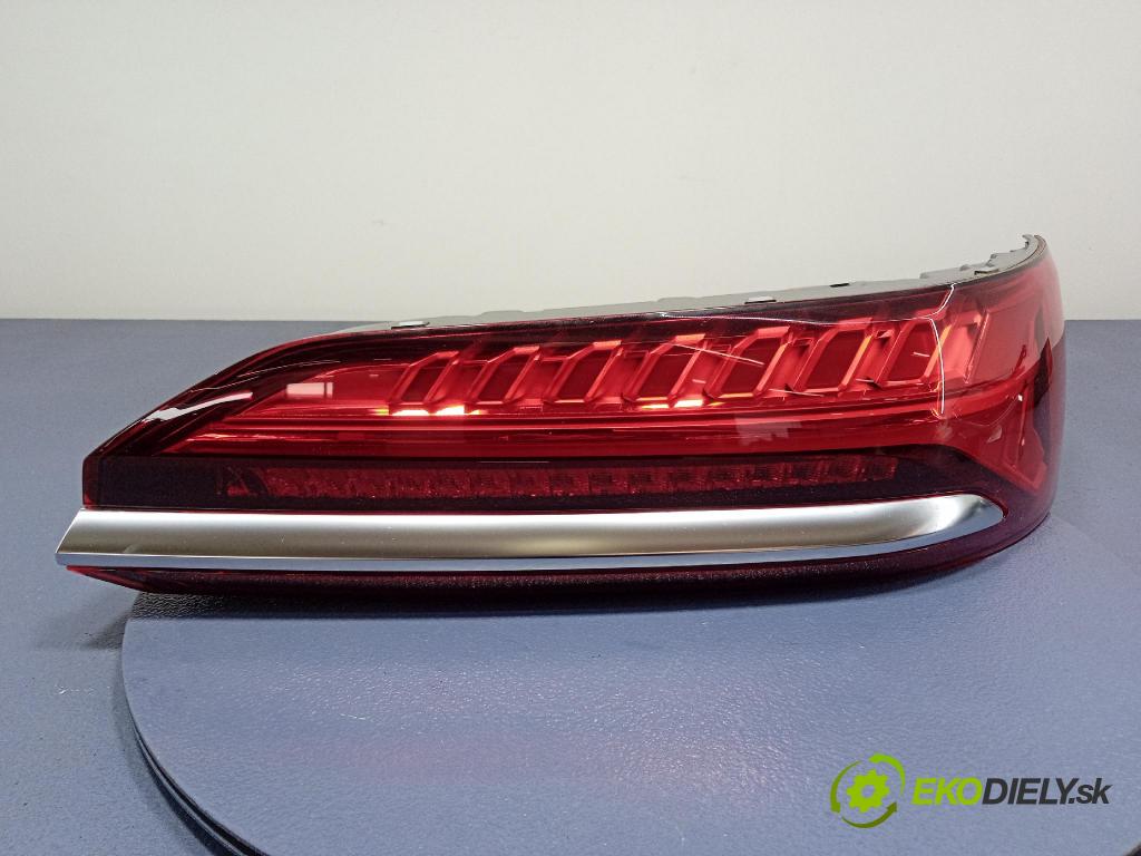 Audi Q7 2024 svetlo / reflektor zad Prava: Vnútri: 4M0945076B