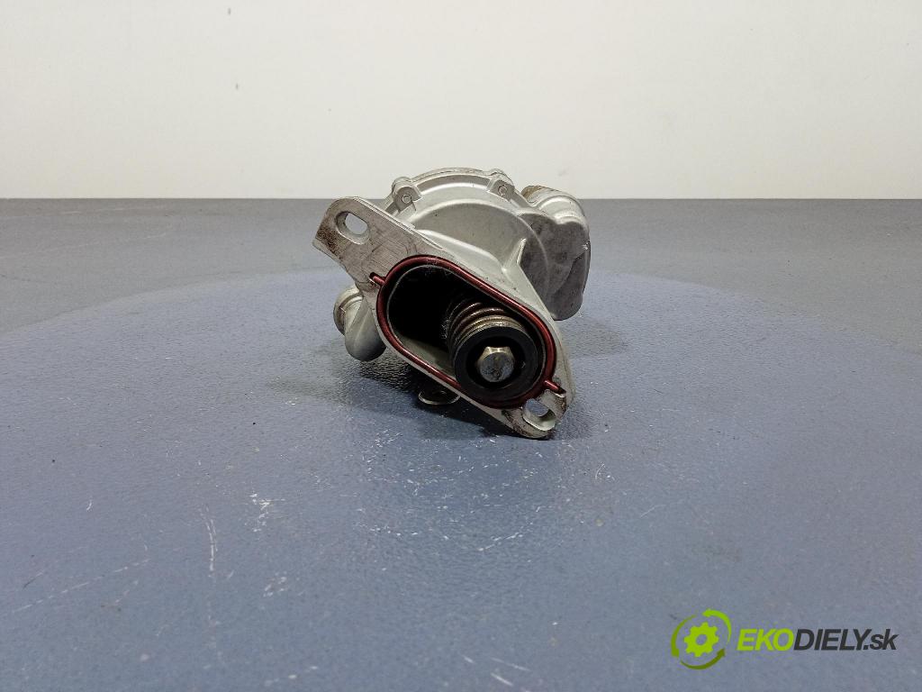 Audi A6 1995 čerpadlo vakuová