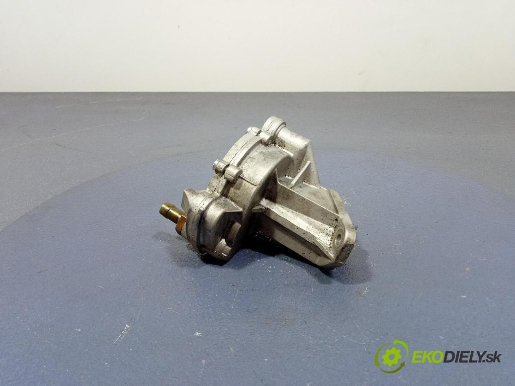 Audi A6 1995 čerpadlo vakuová 