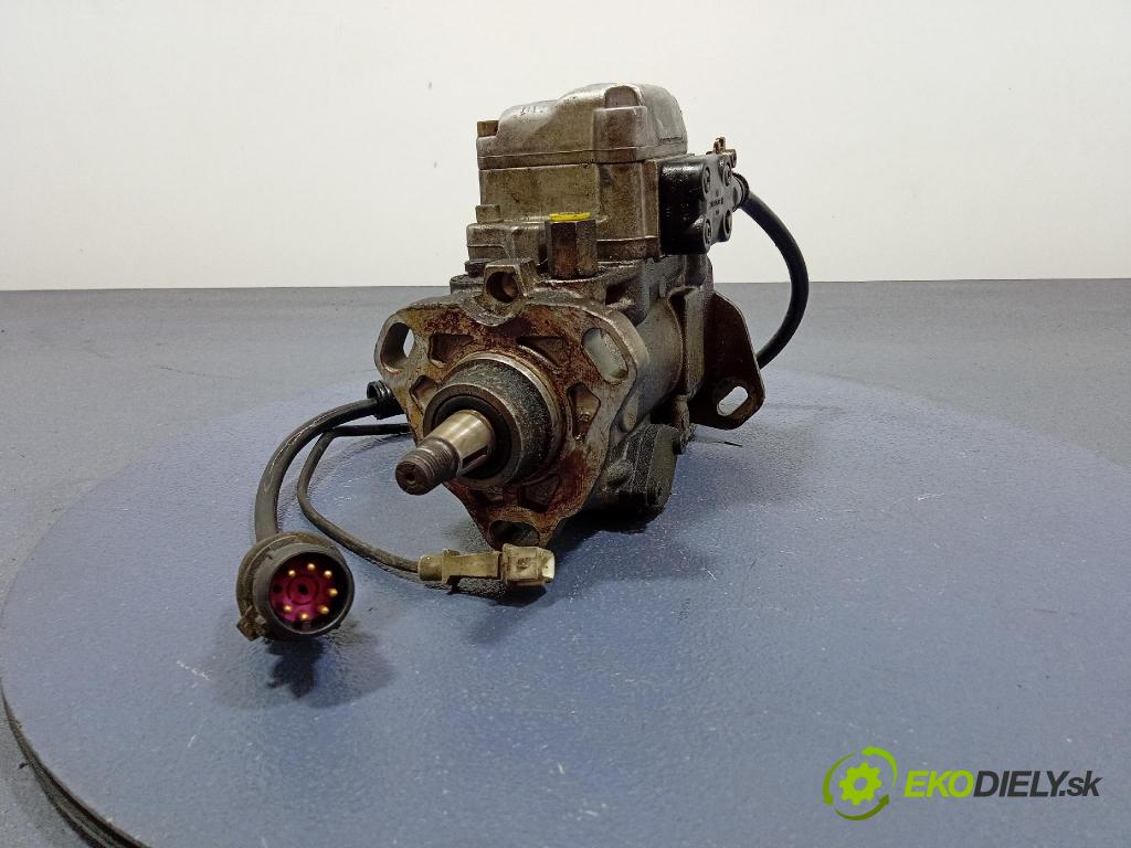 Audi A6 1995 čerpadlo Injekcia: 046130108D