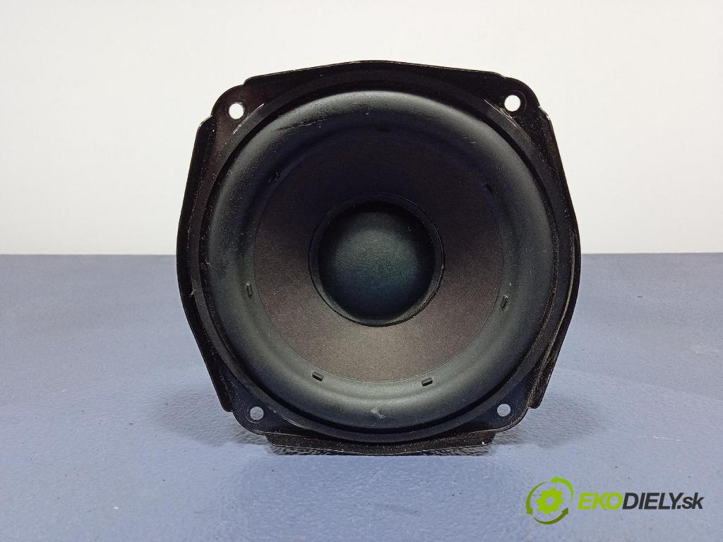Audi Q7 2024 Reproduktor / Subwoofer: