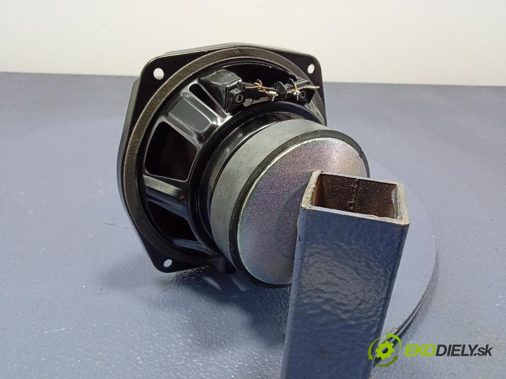 Audi Q7 2024 Reproduktor / Subwoofer: