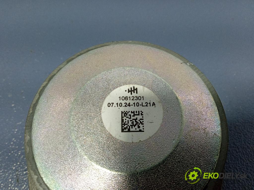 Audi Q7 2024 Reproduktor / Subwoofer: 