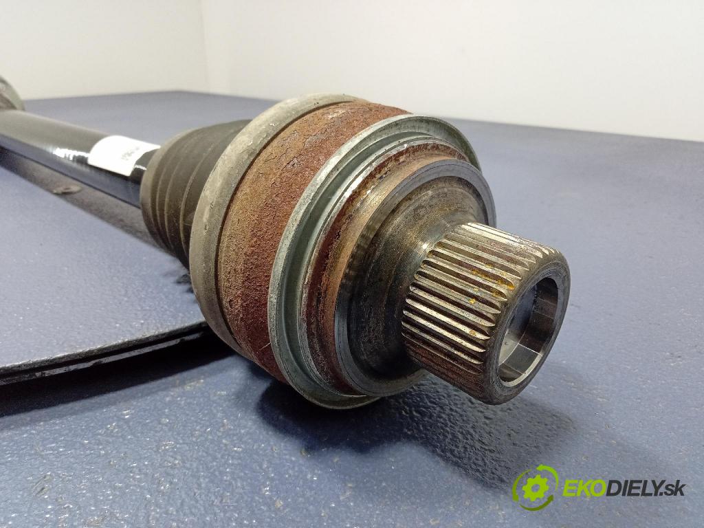 Audi Q7 2024 poloos Prava: zad 4M0501201D