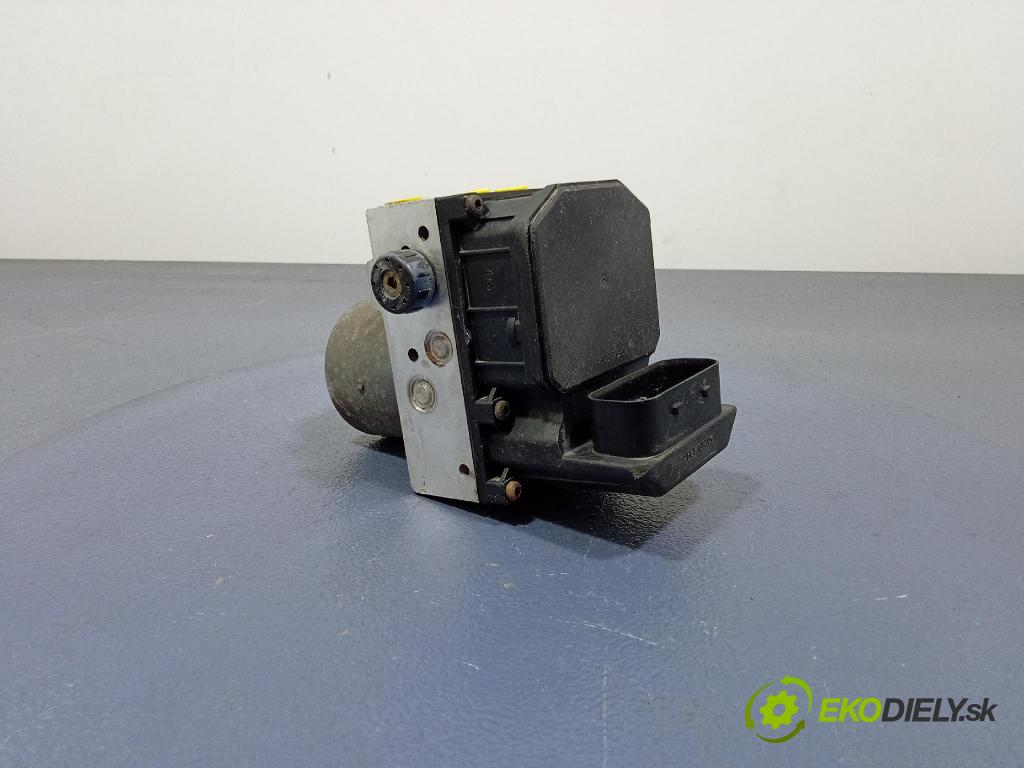Audi A6 2003 čerpadlo ABS x 4B0614517G