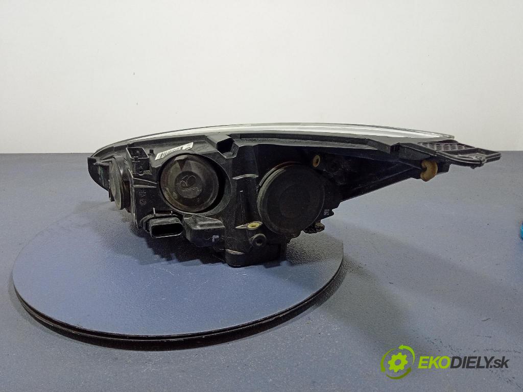 Ford Focus 2016 Reflektor: v pravo: F1EB-13W029-AE