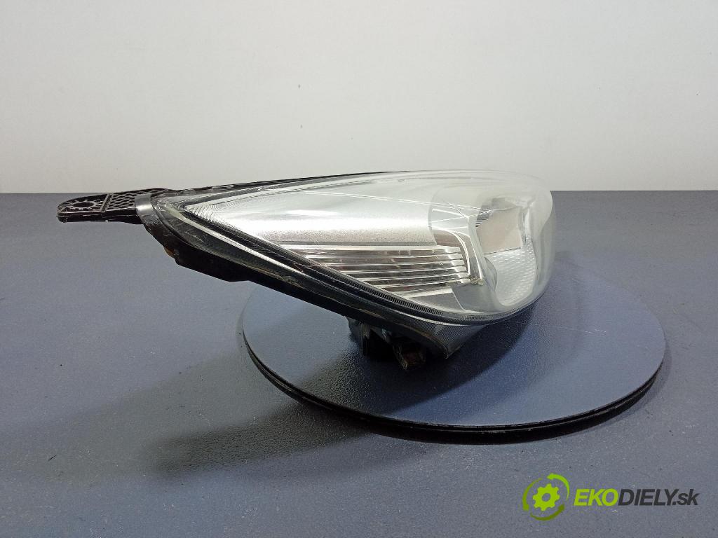 Ford Focus 2016 Reflektor: v pravo: F1EB-13W029-AE