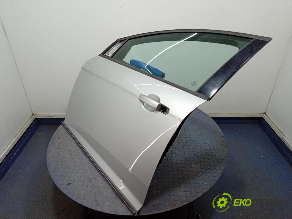 Ford Focus 2016 dvere Predné Vľavo: