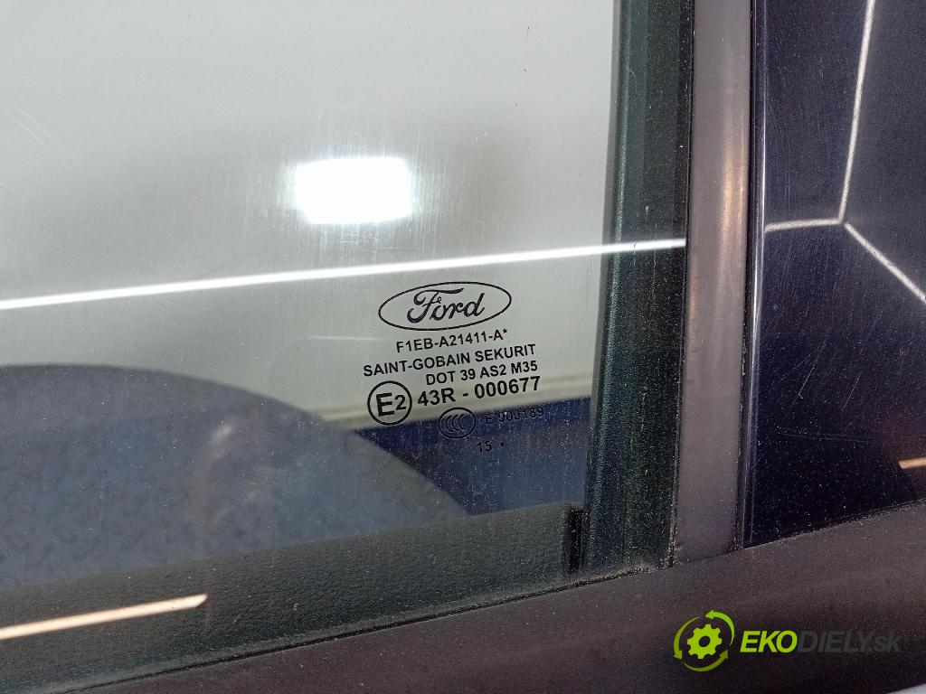 Ford Focus 2016 dvere Predné Vľavo: