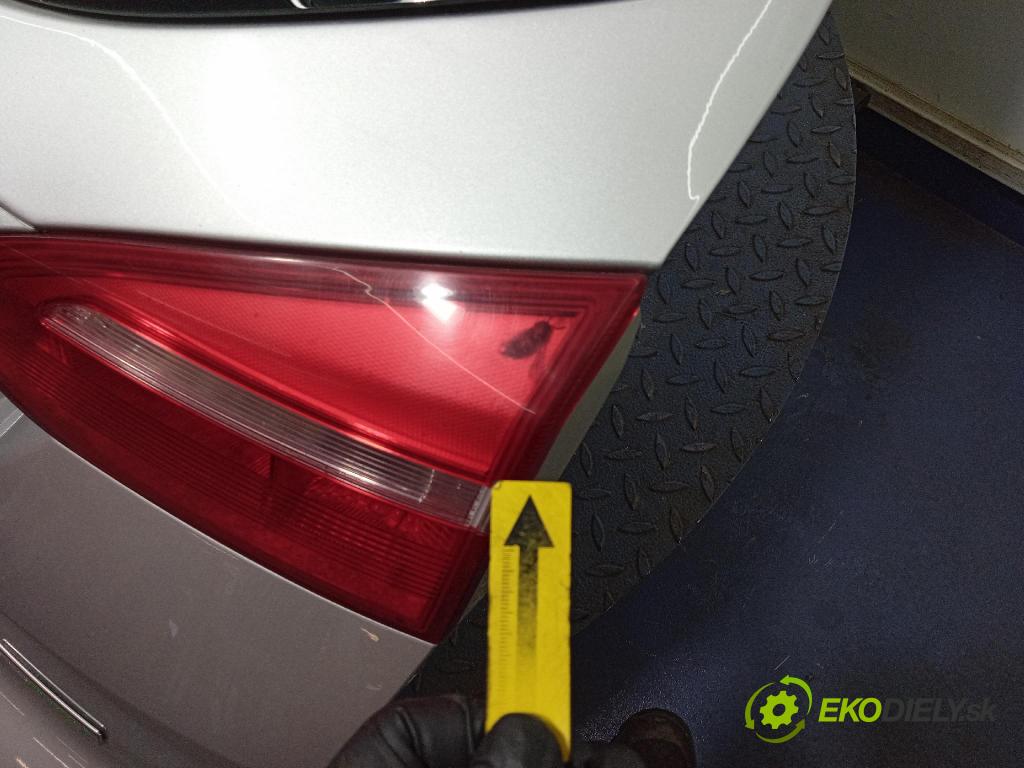 Ford Focus 2016 zadna dveře kufra: kufra: