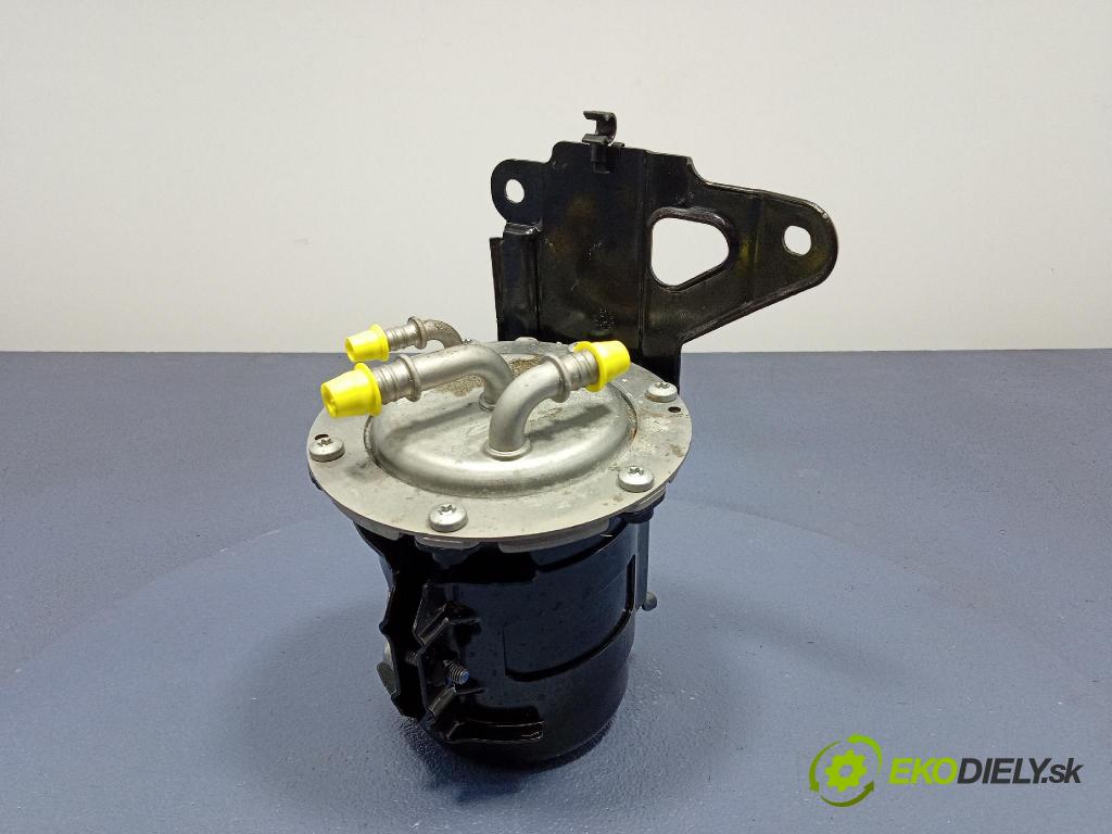 Audi Q7 2024 obal Filtre: paliva 4M0201987L