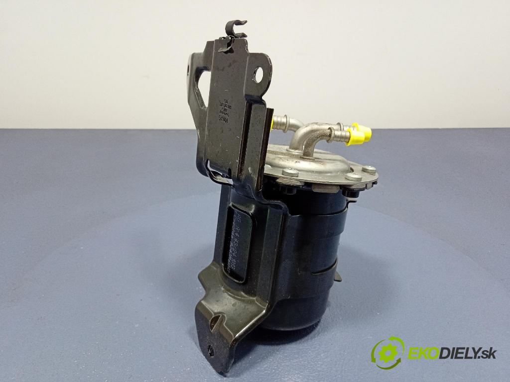 Audi Q7 2024 obal Filtre: paliva 4M0201987L