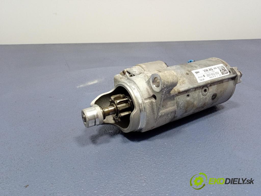 Audi Q7 2024 štartér 057911022