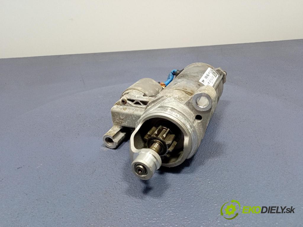 Audi Q7 2024 štartér 057911022