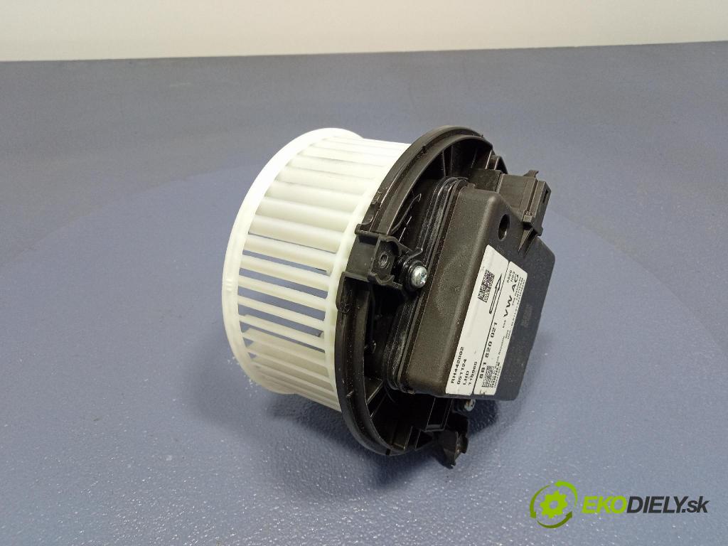 Audi Q7 2024 ventilátor Vzduch: 8D1820021