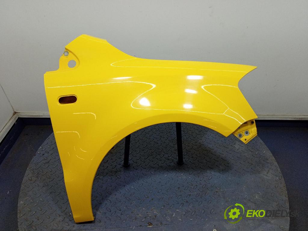 Vw Fox 2006 blatník Predné v pravo: