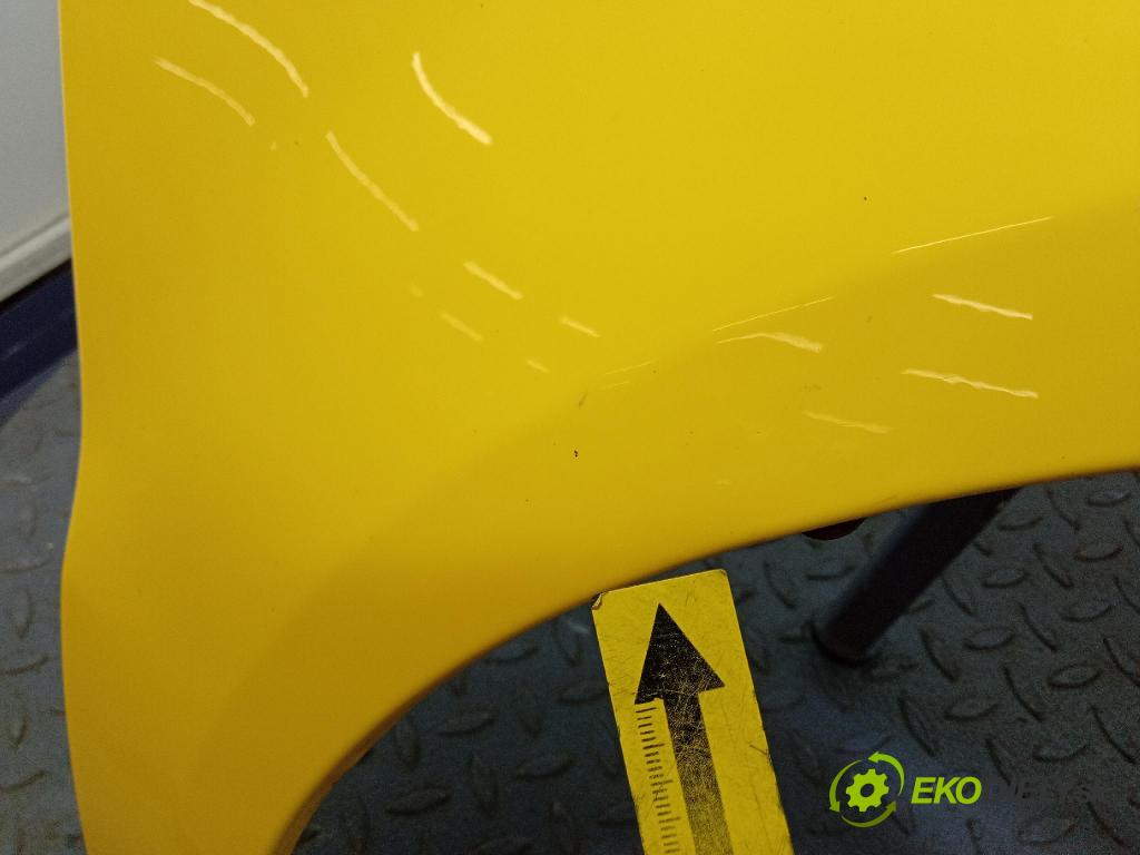 Vw Fox 2006 blatník Predné v pravo: