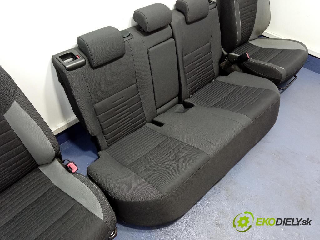 Toyota Auris 2016 sedačke: Set.: