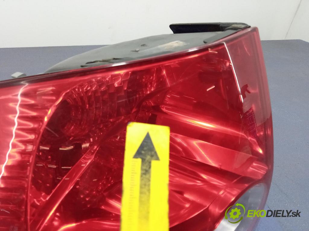Vw Fox 2006 svetlo / reflektor zad ľavá Vonkajsia: 5Z0945095