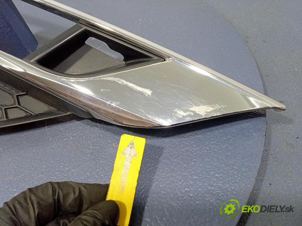 Honda Cr-v 0 lišta narazník 771103-T1E-R0