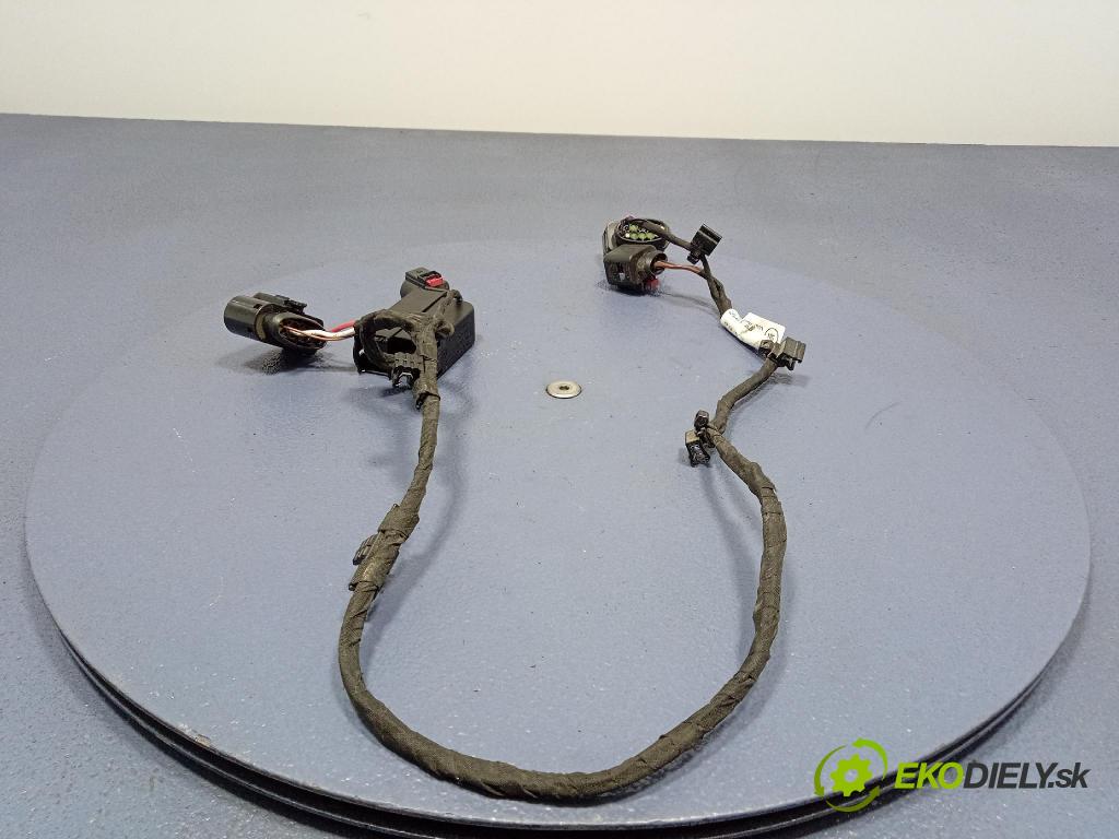 Audi Q7 2024 instalace Elektrický: 4M0971727S
