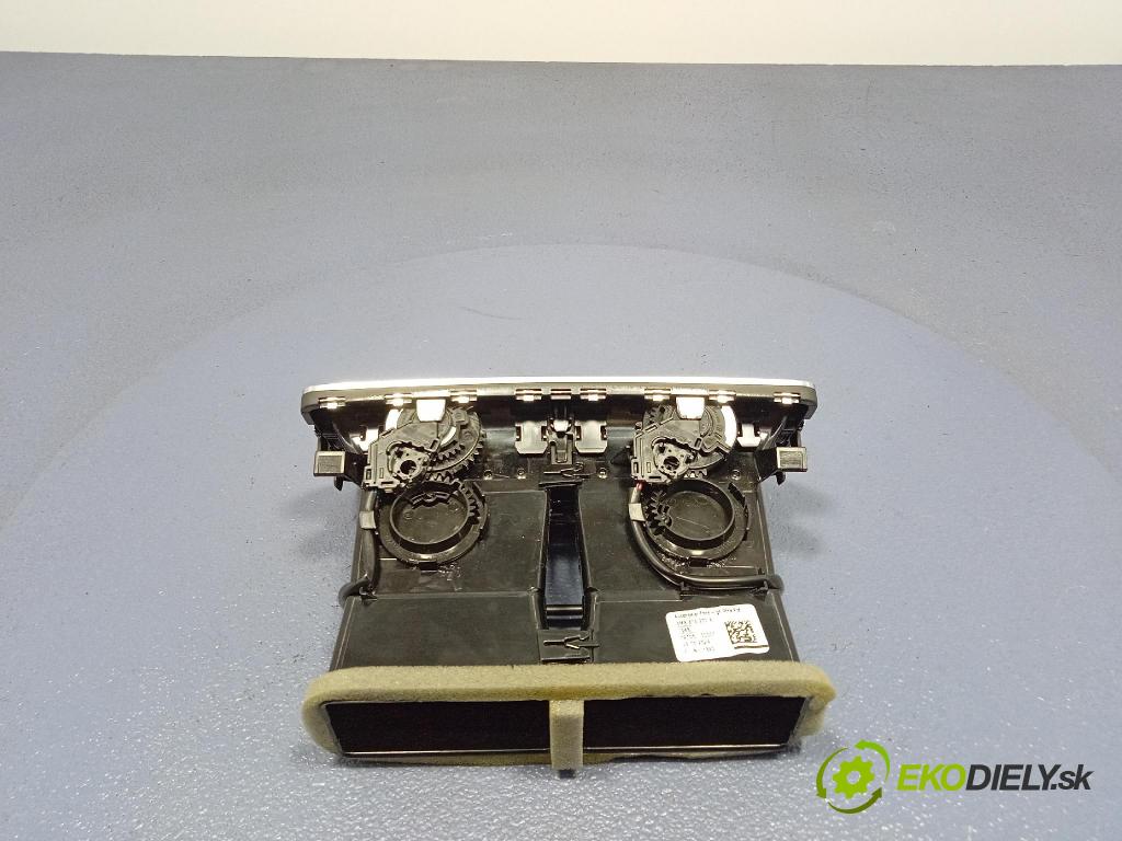Audi Q7 2024 GRIDS: Prúd vzduchu: Vzduch: 4M8819203B