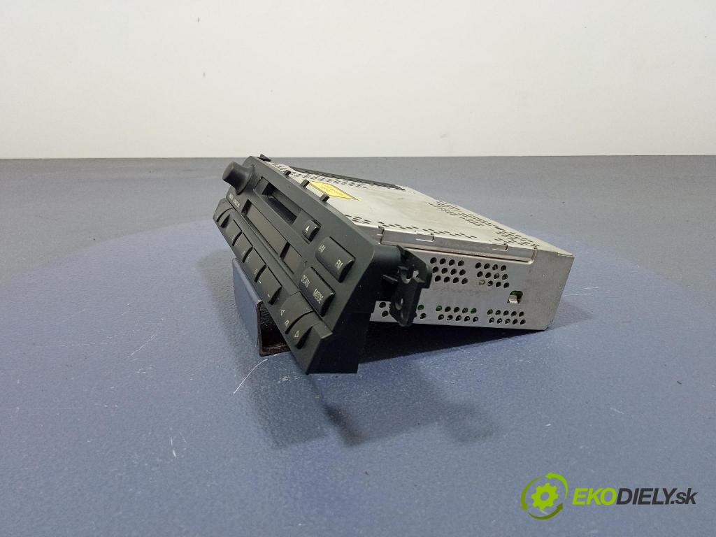 Bmw Seria 3 2003 Radio I Navigácia: 6943431