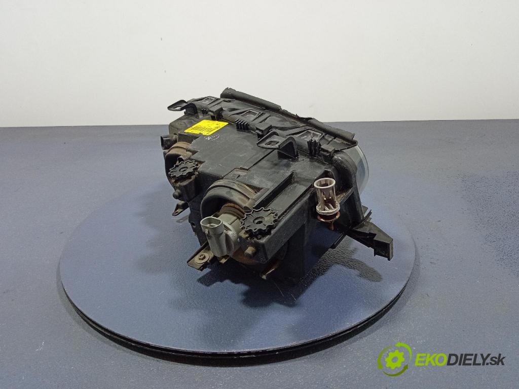 Bmw Seria 3 2003 Reflektor: v pravo: 0301177202