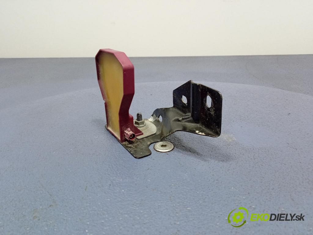 Audi Q7 2024 Antena 4M0035507