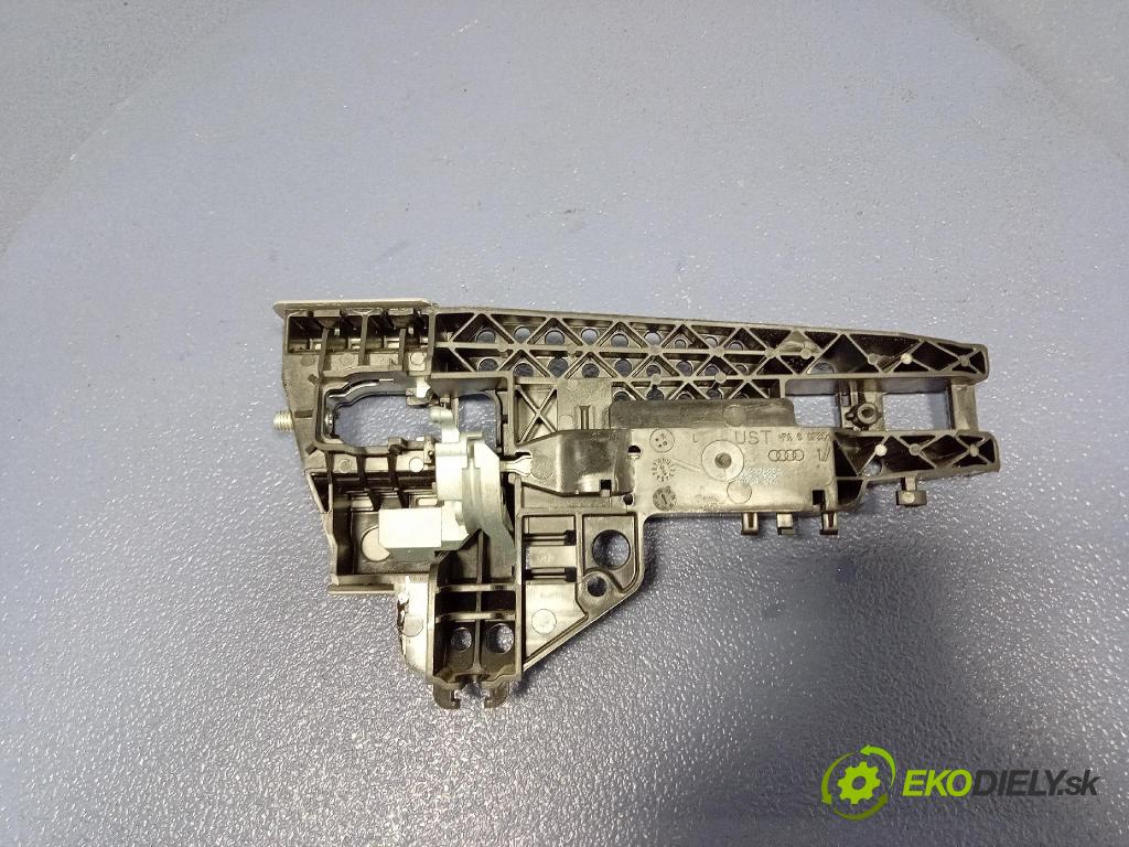 Audi Q7 2024 rukoväť Predné ľavá 4M1837885A