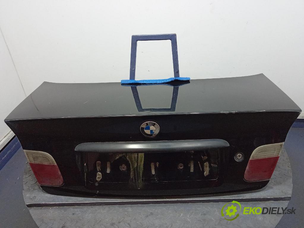 Bmw Seria 3 2003 zadna dveře kufra: kufra: