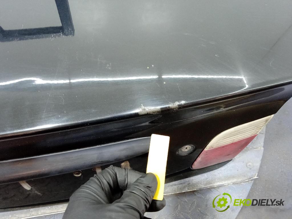 Bmw Seria 3 2003 zadna dveře kufra: kufra: