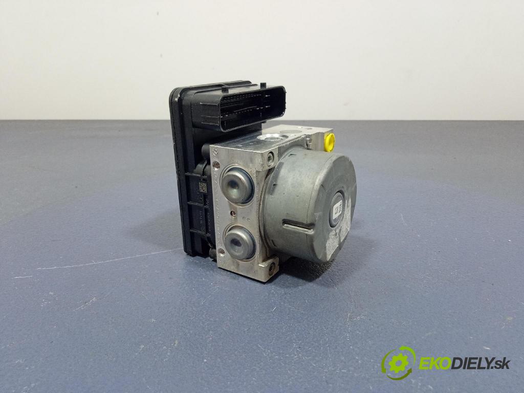 Ford Focus 2016 čerpadlo ABS x F1FC-2C405-AF