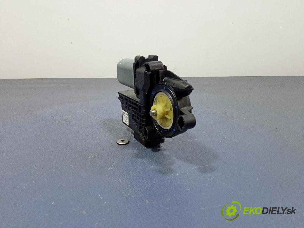Vw Polo 2006 mechanizmus okna Okná: Predné v pravo: 6Y2959801