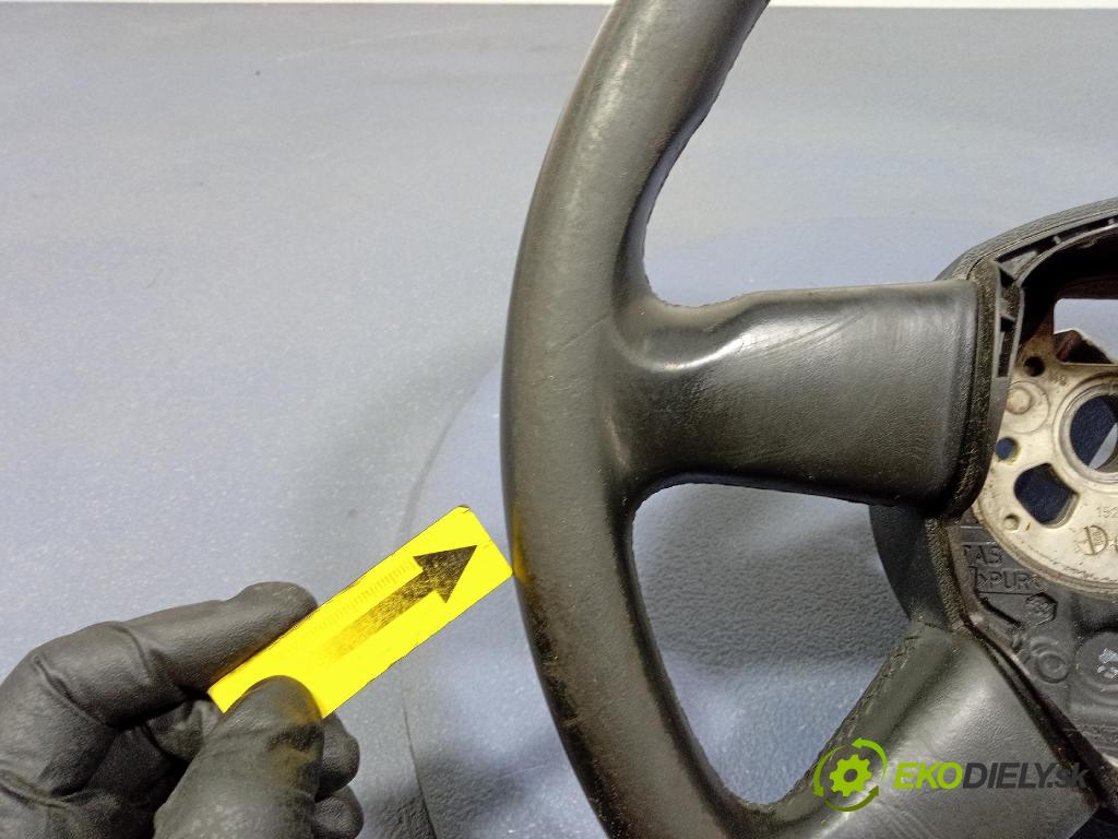 Audi A6 2005 volant 4F0419091A
