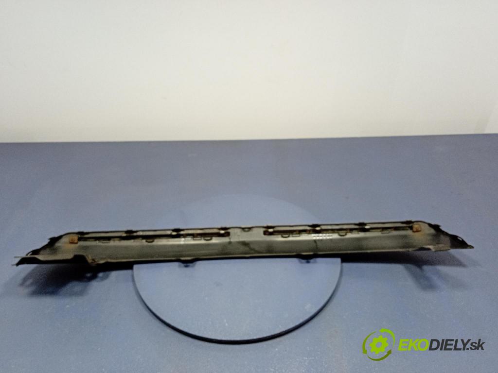 Toyota Auris 2016 Spoiler: 52453-02140