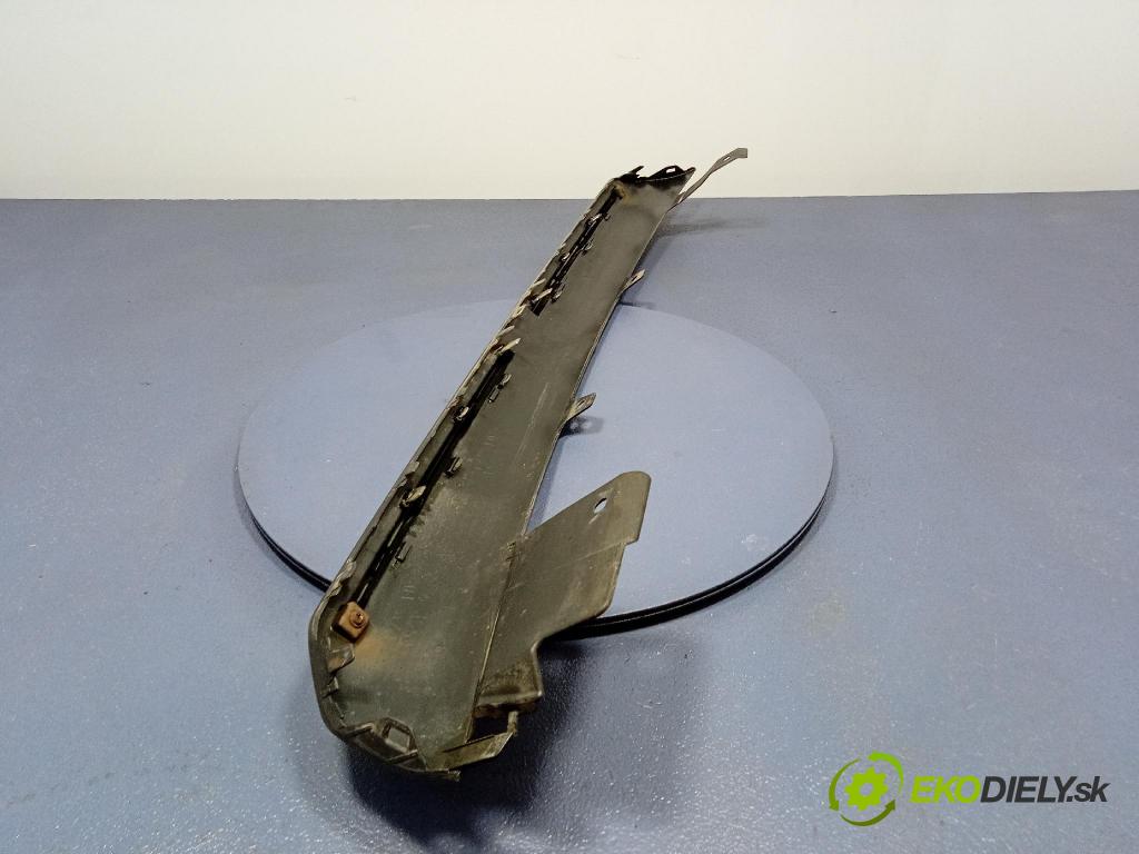Toyota Auris 2016 Spoiler: 52453-02140