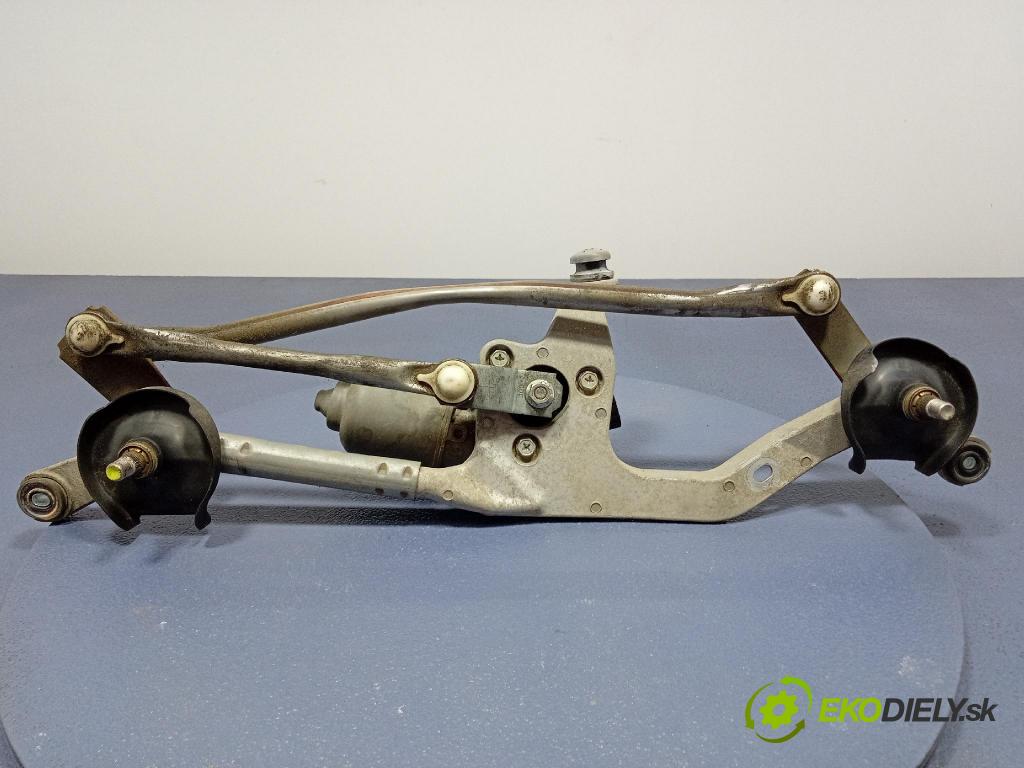 Toyota Auris 2016 mechanizmus motor: Stierače: Predné 85110-02340