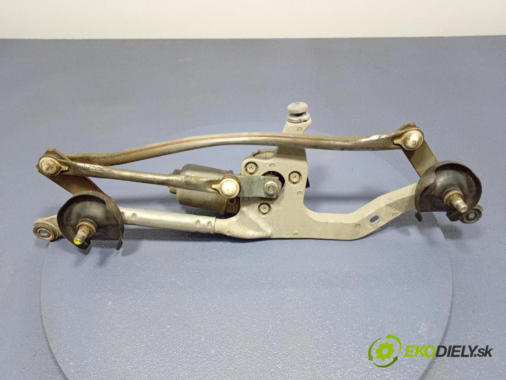 Toyota Auris 2016 mechanizmus motor: Stierače: Predné 85110-02340