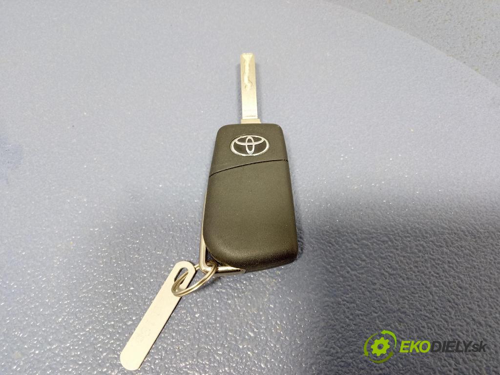 Toyota Auris 2016 Spínač zapaľovania: 45020-0205