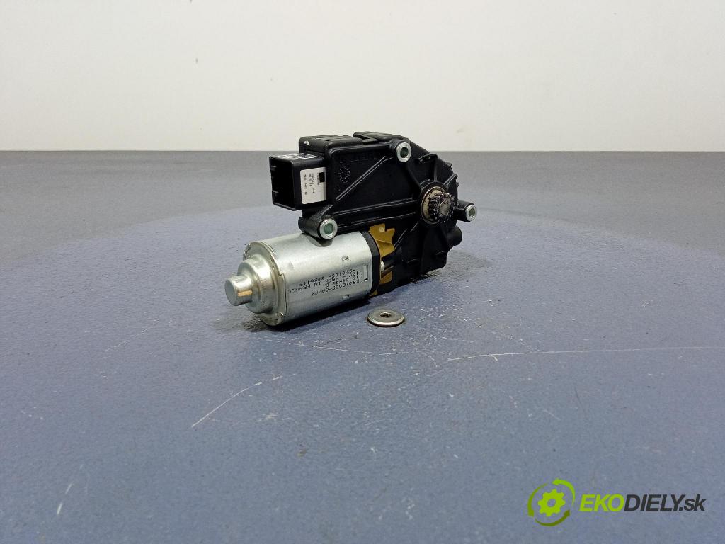 Kia Opirus 2005 Střešní okno: FR016035
