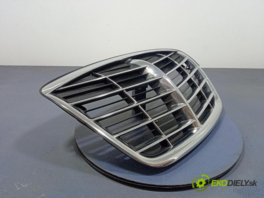 Kia Opirus 2005 miežka / Gril: GHX86350